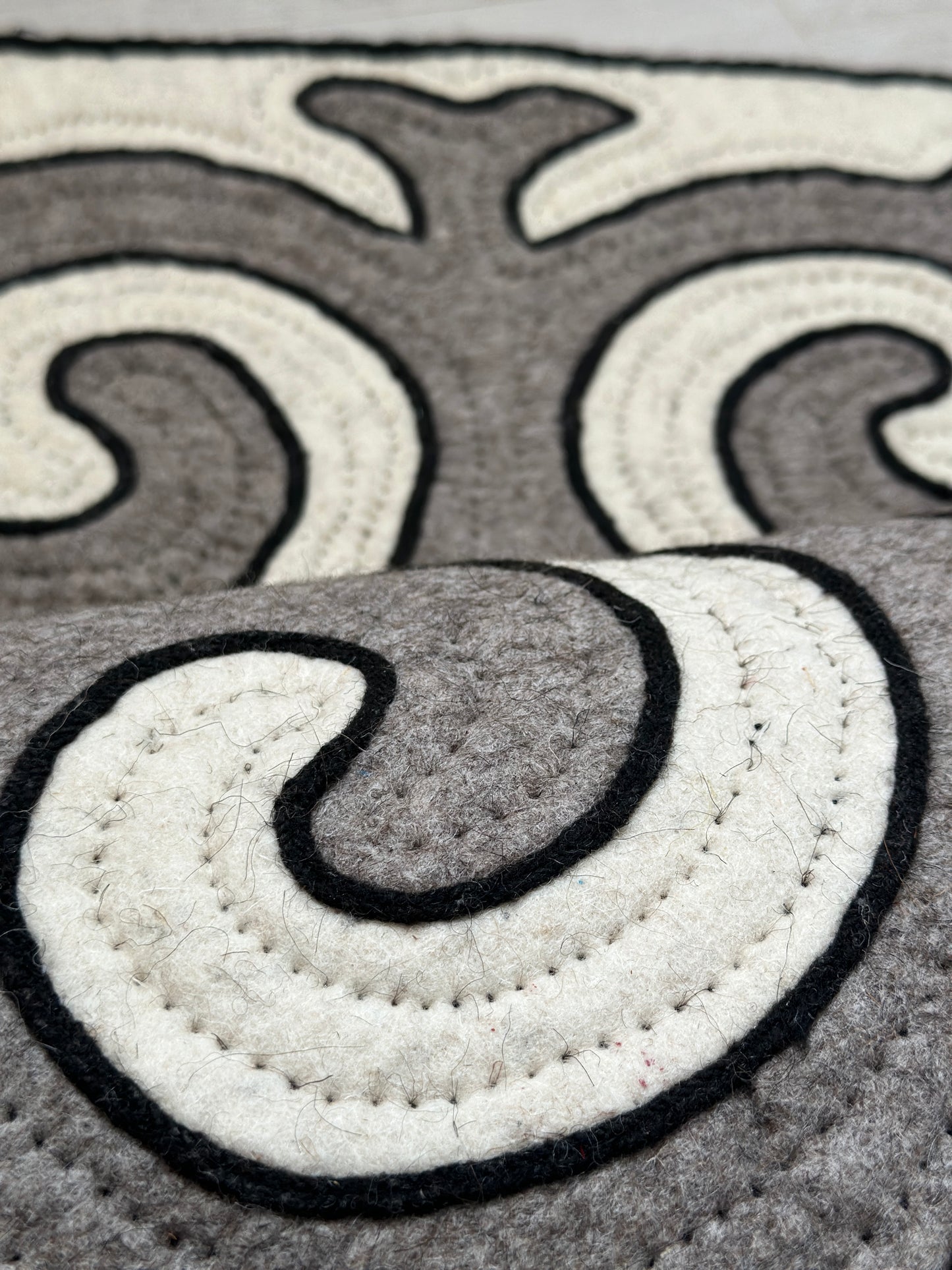 Felt Shyrdak Rug 100% Wool  White and Gray